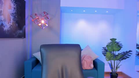 aidajoness online show from October 2025 11:22:02 AM