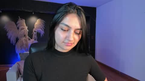 aidajoness online show from November 2025 12:31:02 PM