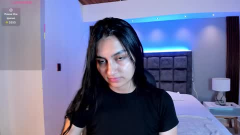 aidajoness online show from March 2026 11:49:01 AM