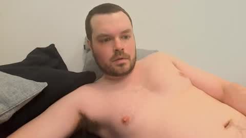 Snapshot of aiden_strokes chatting on June 2026 06:01:02 PM Aiden Strokes online show from June 2026 06:01:02 PM