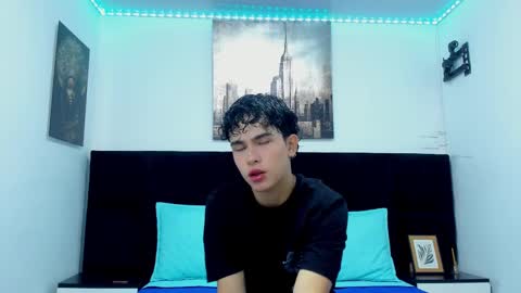 Aiden  online show from January 2025 12:07:02 PM