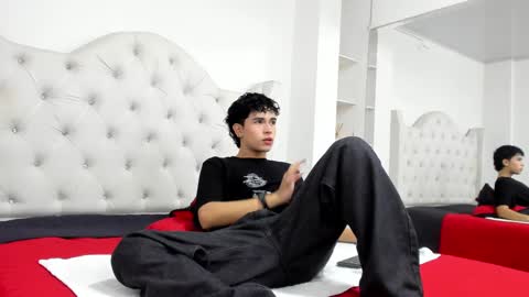 Aiden  online show from February 2025 02:57:01 PM