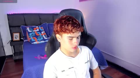 Aiden  online show from December 2025 01:09:02 PM