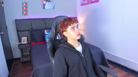 Aiden  online show from January 2026 01:48:02 PM