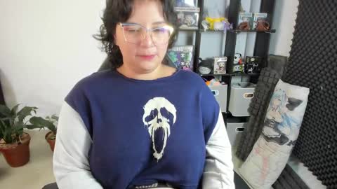 Catalina online show from March 2025 03:45:02 PM