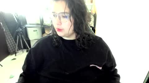 Catalina online show from November 2025 12:42:01 PM