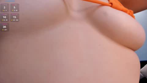 Snapshot of aileenvega chatting on February 2025 08:18:01 PM AILEEN VEGA online show from February 2025 08:18:01 PM