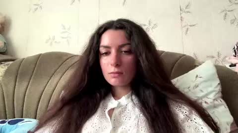 Snapshot of aileneobie chatting on July 2026 08:20:01 AM Lilu online show from July 2026 08:20:01 AM