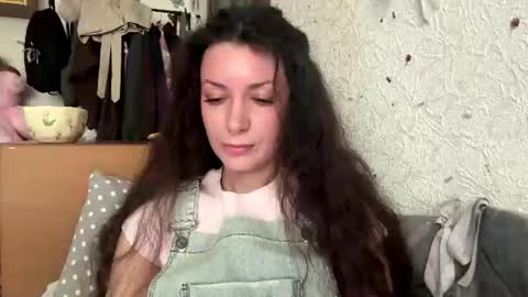 Snapshot of aileneobie chatting on July 2026 09:17:01 AM Lilu online show from July 2026 09:17:01 AM