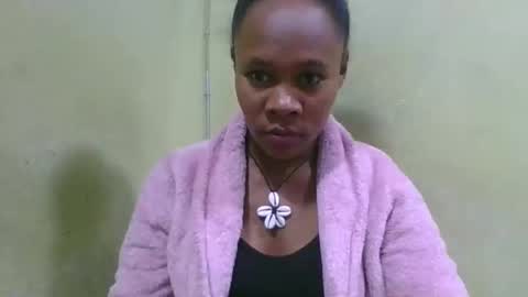 Snapshot of aimee982179 chatting on June 2026 06:57:01 PM aimee982179 online show from June 2026 06:57:01 PM