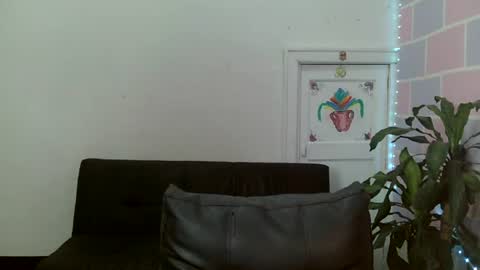 Snapshot of aine_ileana chatting on July 2026 12:34:02 PM J online show from July 2026 12:34:02 PM