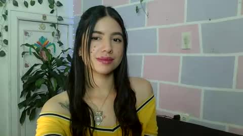 Snapshot of aine_ileana chatting on July 2026 03:29:01 PM J online show from July 2026 03:29:01 PM