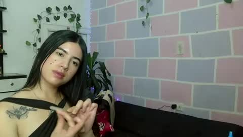 Snapshot of aine_ileana chatting on July 2026 03:54:02 PM J online show from July 2026 03:54:02 PM