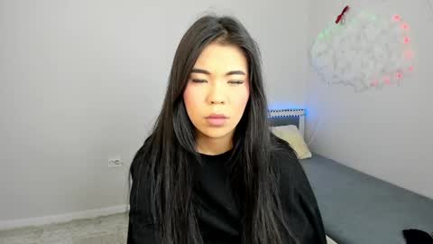 Snapshot of ainel_kim chatting on May 2026 04:28:02 AM Ainel online show from May 2026 04:28:02 AM