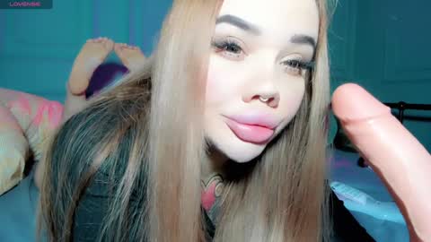 Snapshot of aira_vi chatting on January 2025 05:57:01 AM Aira online show from January 2025 05:57:01 AM