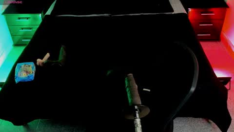 Airam Clair online show from December 2025 09:01:02 PM