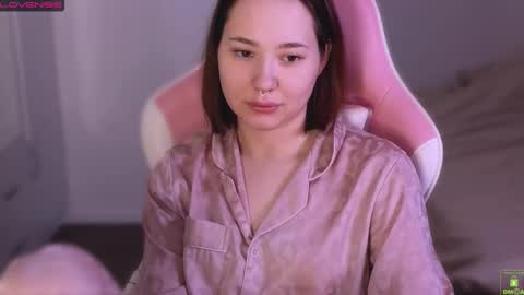 airyhill online show from December 2025 12:01:01 PM