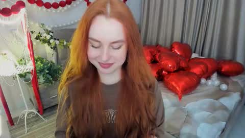 Snapshot of airysilhouette chatting on February 2026 06:04:01 PM Louise online show from February 2026 06:04:01 PM