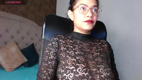 aisha__cambell online show from November 2025 08:54:02 PM