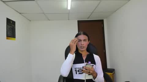 Aisha online show from March 2026 02:29:01 AM