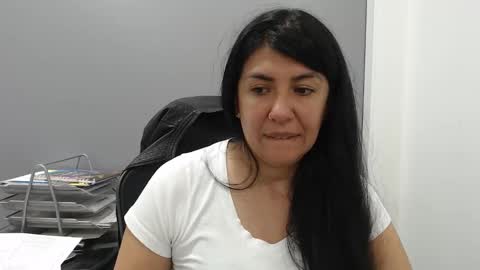 Snapshot of aisha_latina chatting on February 2025 03:48:02 PM Katie online show from February 2025 03:48:02 PM