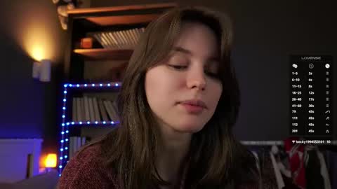 Snapshot of aislyfarran chatting on February 2026 01:17:01 AM Aliza online show from February 2026 01:17:01 AM