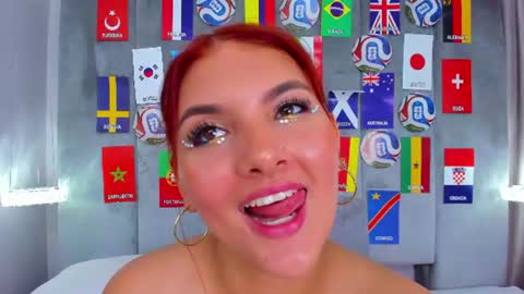 Snapshot of aitanajones1_ chatting on June 2026 12:22:01 PM Aitana online show from June 2026 12:22:01 PM
