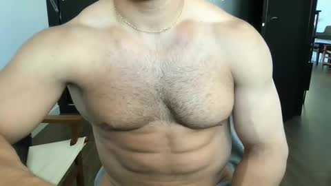 Snapshot of aitor_thebomb chatting on March 2026 08:25:01 AM Aitor bigcock online show from March 2026 08:25:01 AM