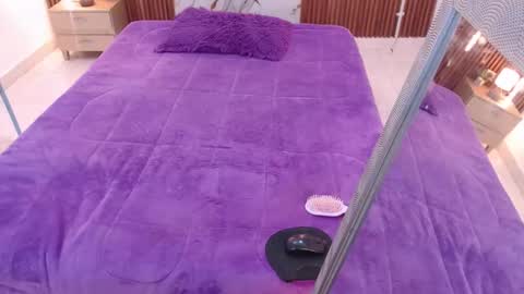 AIXA  online show from October 2025 12:24:02 PM