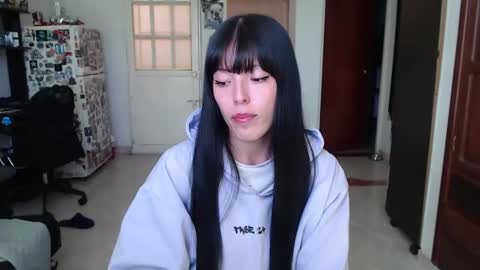 Snapshot of aizen_myo chatting on November 2025 05:26:01 PM Aizen My- online show from November 2025 05:26:01 PM