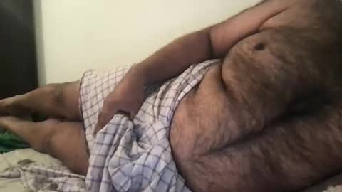 Snapshot of ajeeb_najeeb chatting on April 2026 12:27:01 AM BigHairyGuy online show from April 2026 12:27:01 AM