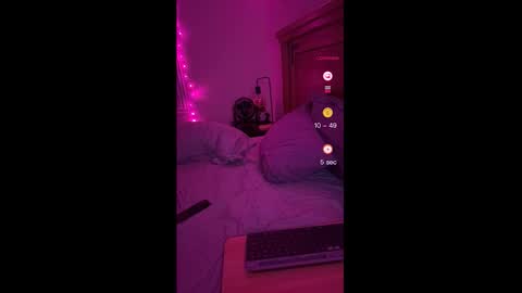 Snapshot of ajsquirts chatting on November 2025 05:43:02 AM ajsquirts online show from November 2025 05:43:02 AM