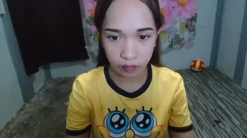 Snapshot of akari_yui chatting on June 2026 03:39:02 PM REA online show from June 2026 03:39:02 PM