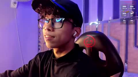 akazaboy online show from March 2026 05:18:01 AM