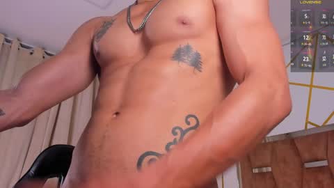 akazaboy online show from April 2026 06:19:01 AM