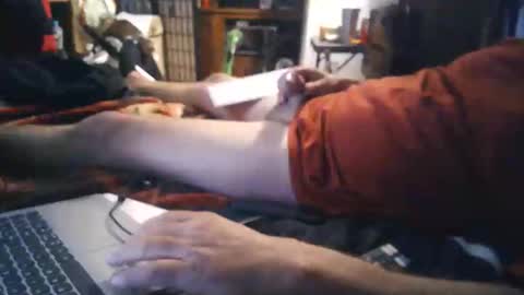 Snapshot of aken4it chatting on October 2025 08:42:01 PM aken4it online show from October 2025 08:42:01 PM