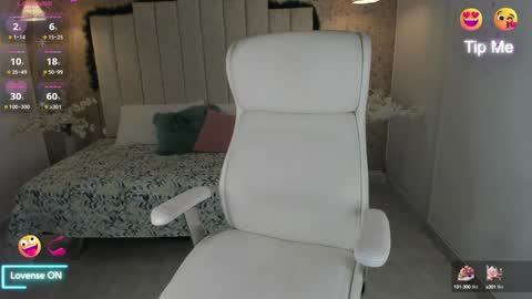 Luna online show from January 2025 06:13:01 AM