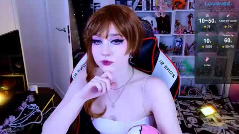 Aki online show from March 2026 12:03:01 AM