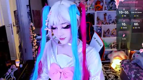 Aki online show from March 2026 10:42:01 PM