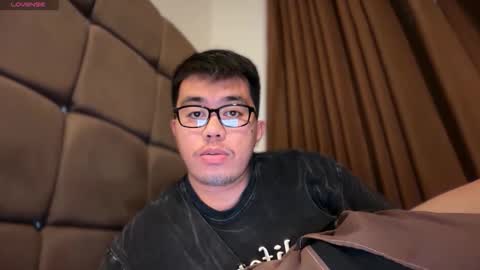 Dave online show from April 2026 04:43:02 PM