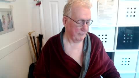 Snapshot of akiltedman42 chatting on July 2026 12:18:02 PM akiltedman online show from July 2026 12:18:02 PM