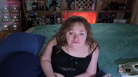 Natalie online show from November 2025 02:28:01 PM