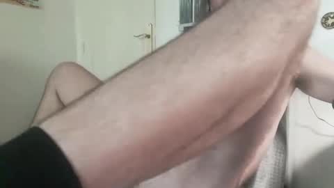 Snapshot of akitsa31 chatting on June 2026 05:05:01 PM akitsa31 online show from June 2026 05:05:01 PM