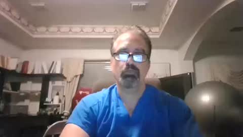 Snapshot of aladdin31673 chatting on October 2025 02:33:01 AM aladdin31673 online show from October 2025 02:33:01 AM