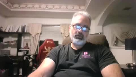 Snapshot of aladdin31673 chatting on February 2026 01:11:01 AM aladdin31673 online show from February 2026 01:11:01 AM