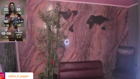 ALAHIA online show from March 2026 05:17:02 PM