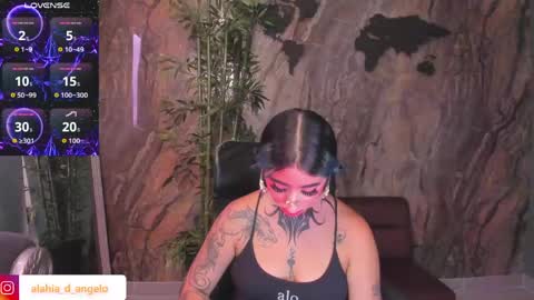 ALAHIA online show from April 2026 05:42:02 PM