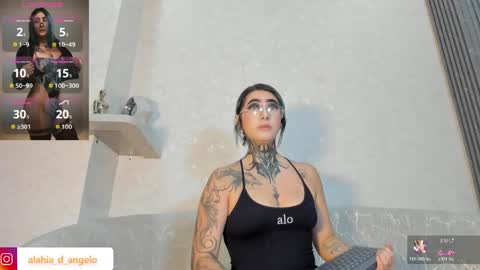Snapshot of alahia_dangelo_ chatting on June 2026 03:27:02 PM ALAHIA online show from June 2026 03:27:02 PM