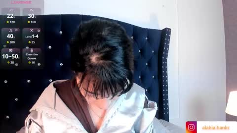 alahia_hank online show from January 2026 12:07:02 PM