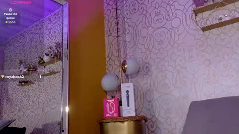 Snapshot of alaia__monroe chatting on August 2026 12:13:02 AM online show from August 2026 12:13:02 AM